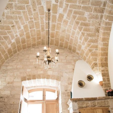 Piazza Duomo - Medieval Puglia'S House Giovinazzo Exterior photo