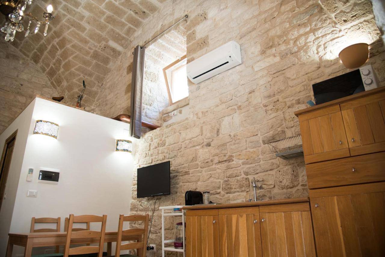 Piazza Duomo - Medieval Puglia'S House Giovinazzo Exterior photo