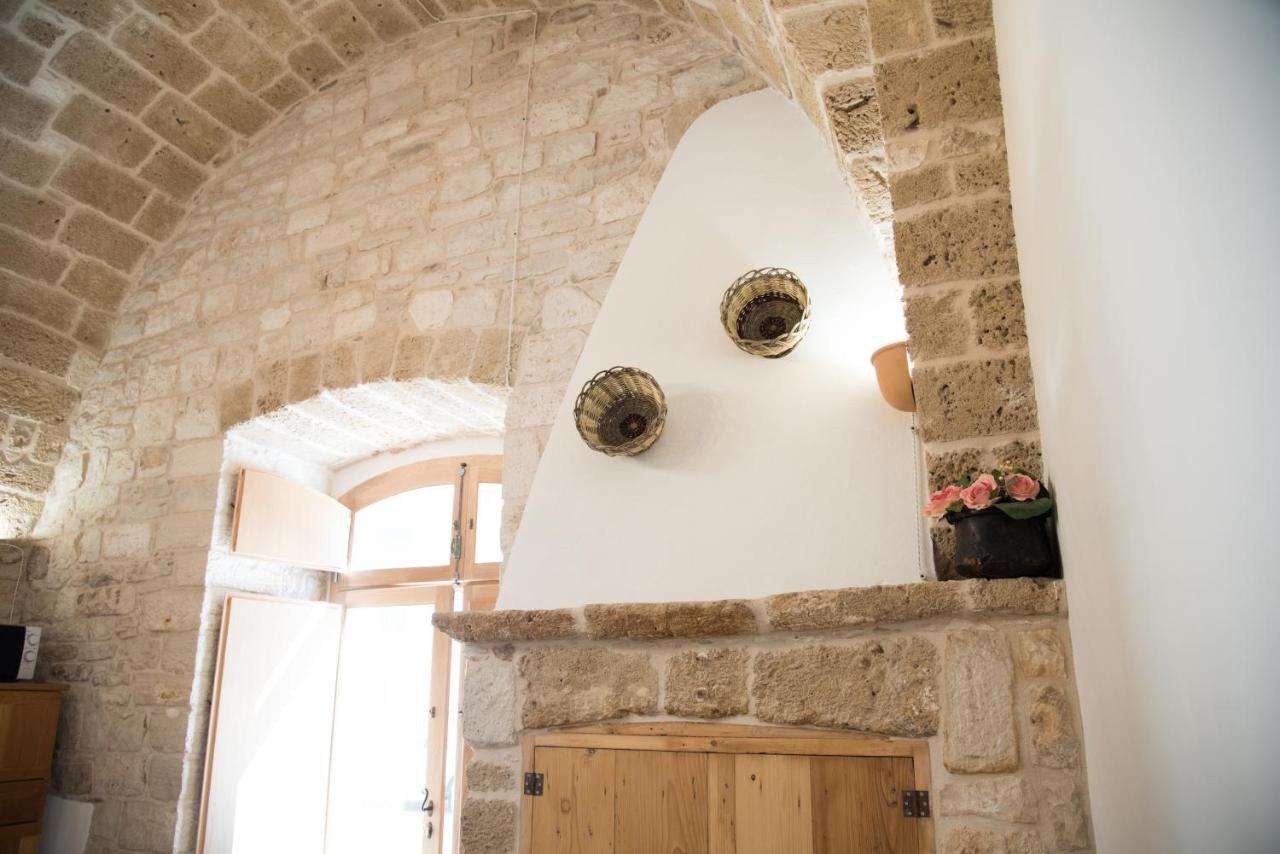 Piazza Duomo - Medieval Puglia'S House Giovinazzo Exterior photo